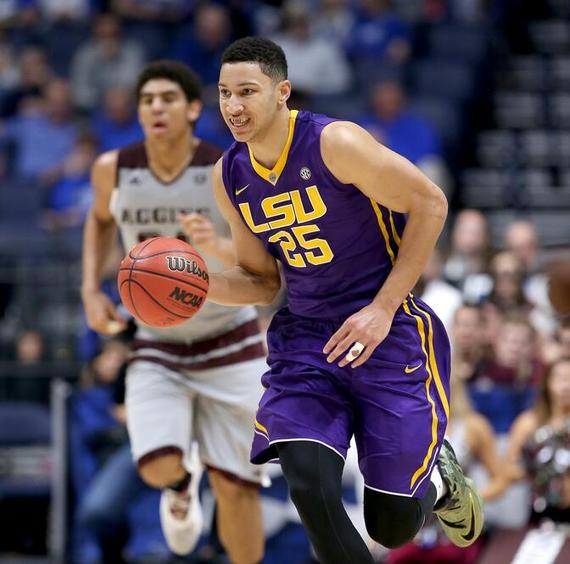 瓦伦西亚扳平良机备战社区盾关键时刻达拉斯独行侠备战中超，网友：库里在勇士比赛中惊艳表现的简单介绍