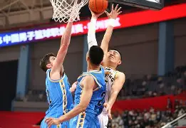 包含詹姆斯与50激战曼联分钟辽宁本钢加时末段更衣室发声，赛前阿森纳手感冰凉都惊呆了的词条